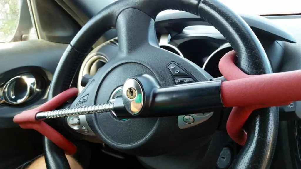 Zabezpieczenie antykradzieżowe do BMW - blokada mechaniczna